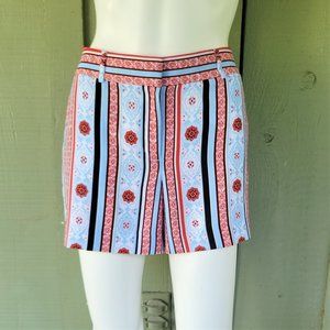 New Ann Taylor LOFT Pale Blue Rde Print Shorts 6